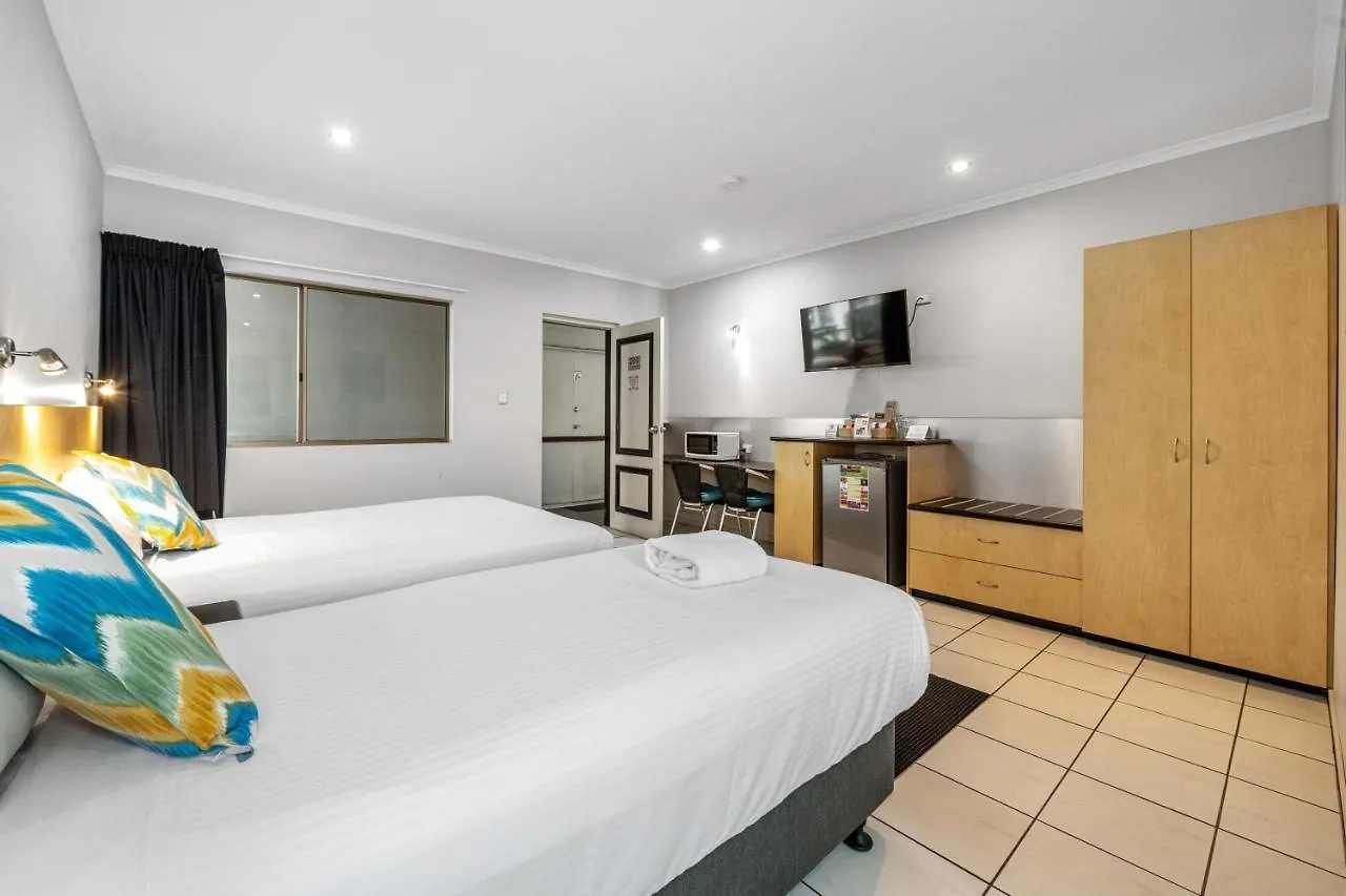 **** Motel Alara Motor Inn Mackay Australia